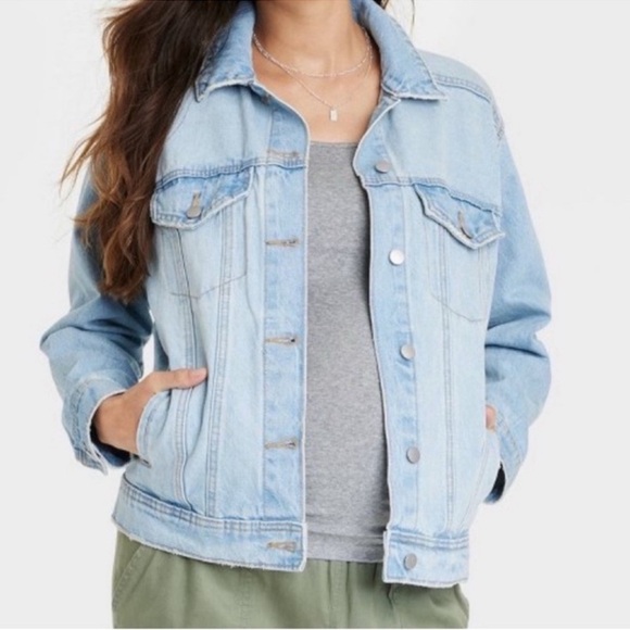 Denim Jacket Oversized Faded with “Mama” on back s XS - Picture 6 of 6